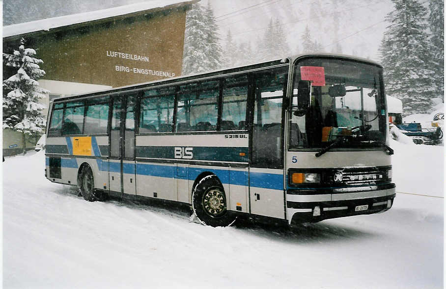 (039'119) - AFA Adelboden - Nr. 5/BE 26'705 - Setra (ex Nr. 25) am 19. Februar 2000 in Adelboden, Unter dem Birg