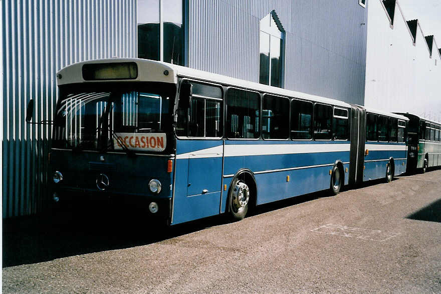 (039'301) - Schneider, Ermenswil - Nr. 1 - Mercedes (ex RVBW Wettingen Nr. 1) am 21. Februar 2000 in Biel, BTR