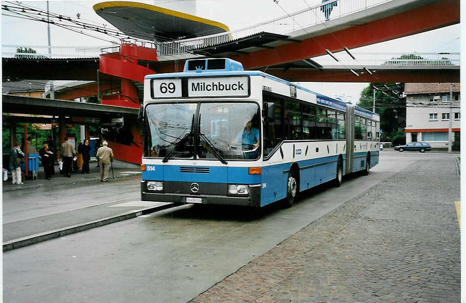 (041'935) - VBZ Zrich - Nr. 514/ZH 608'514 - Mercedes am 13. Juli 2000 in Zrich, Bucheggplatz