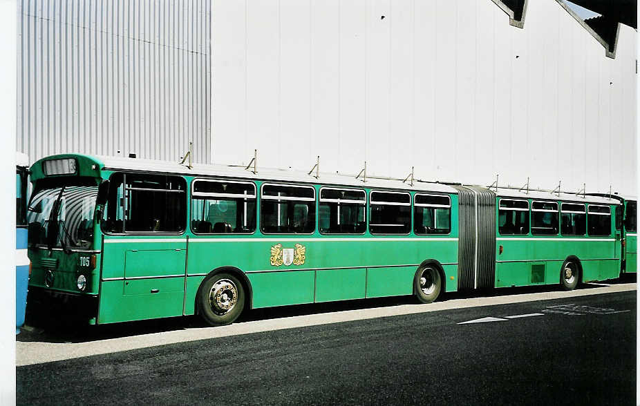 (042'933) - BVB Basel - Nr. 705 - Mercedes am 26. August 2000 in Biel, BTR