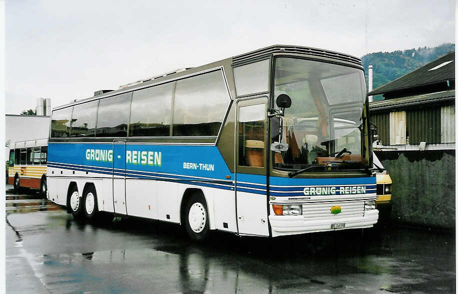 (043'503) - Grnig, Bern - BE 246'598 - Drgmller am 13. Oktober 2000 in Thun, Garage STI