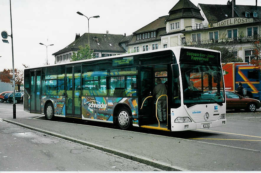 (043'535) - Schneider, Ermenswil - Nr. 13/SG 3783 - Mercedes am 17. Oktober 2000 beim Bahnhof Rapperswil