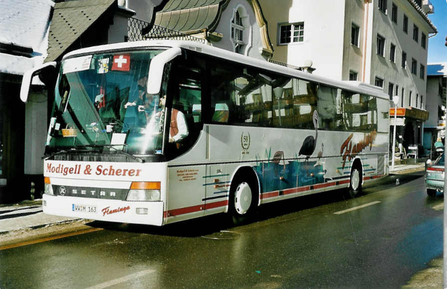 (044'422) - Aus Deutschland: Modigell&Scherer, Neuhusel - WW-M 163 - Setra am 1. Januar 2001 in Lenzerheide, Post