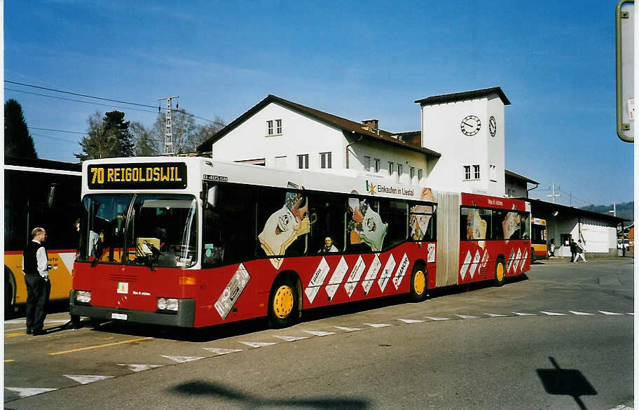 (045'437) - AAGL Liestal - Nr. 90/BL 7603 - Mercedes am 31. Mrz 2001 beim Bahnhof Liestal
