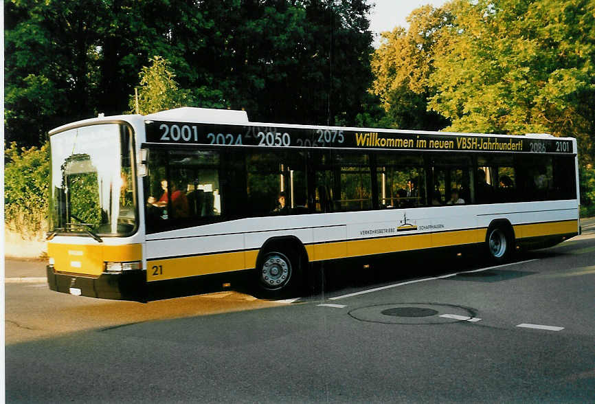 (047'815) - VBSH Schaffhausen - Nr. 21/SH 38'021 - Volvo/Hess am 12. Juli 2001 in Schaffhausen, Hallenbad