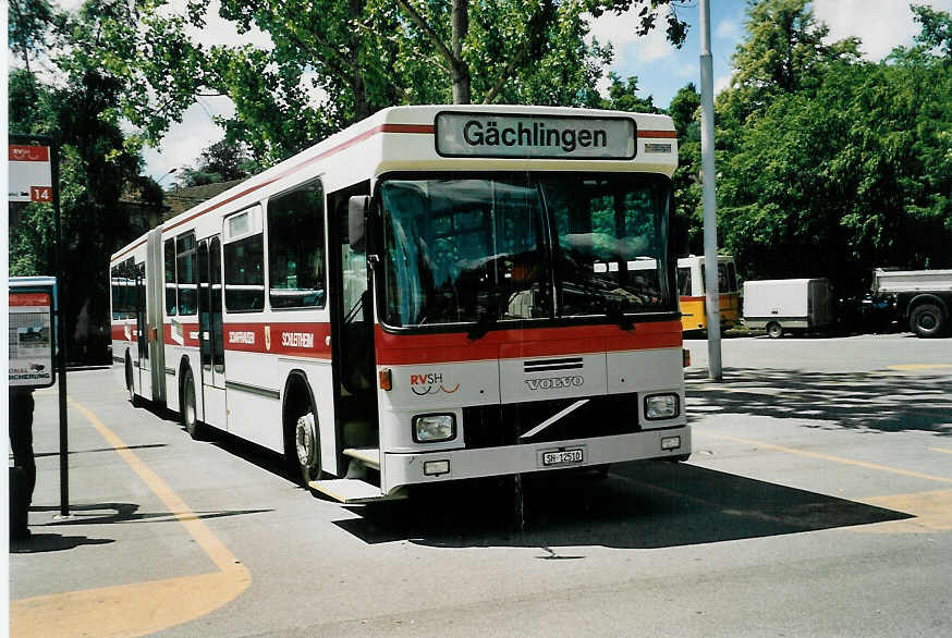 (047'904) - RVSH Schaffhausen - Nr. 10/SH 12'510 - Volvo/Hess (ex Nr. 20) am 12. Juli 2001 in Schaffhausen, Bushof