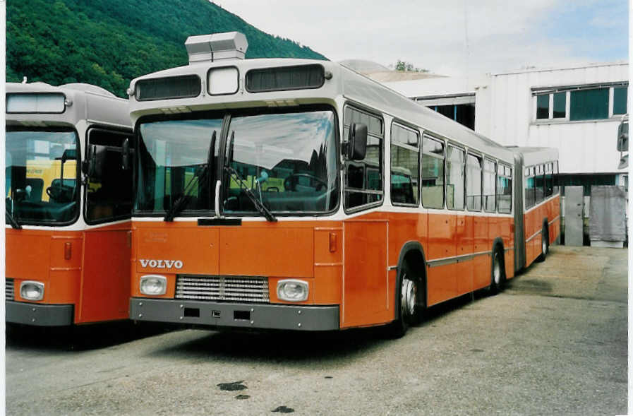 (047'934) - TPG Genve - Nr. 168 - Volvo/R&J am 14. Juli 2001 in Biel, BTR