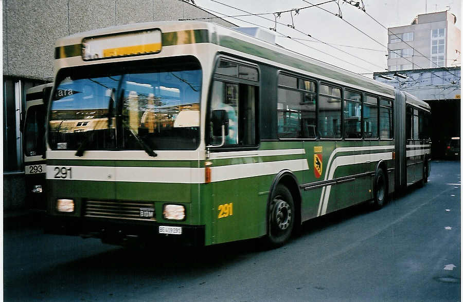 (051'927) - SVB Bern - Nr. 291/BE 419'291 - Volvo/R&J-Hess-Gangloff am 4. Februar 2002 in Bern, Eigergarage