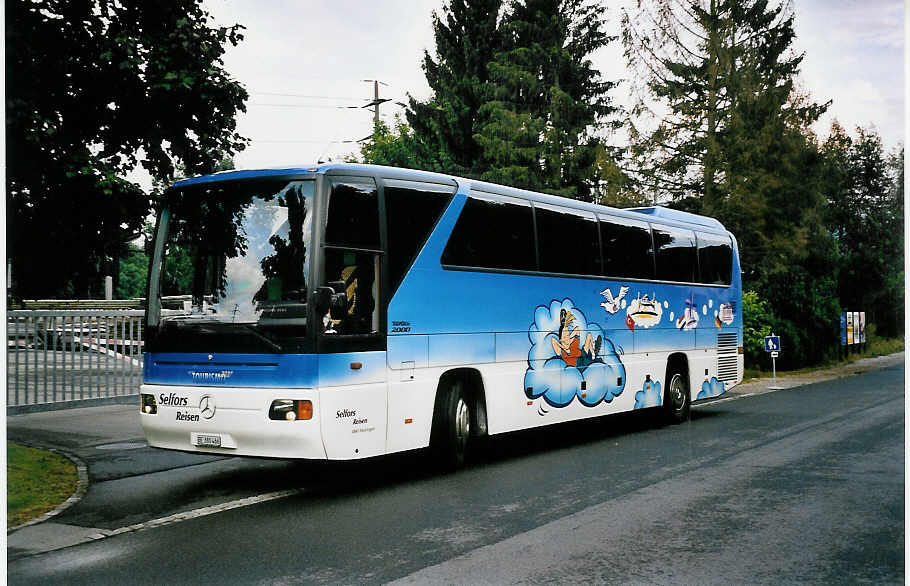 (055'411) - Selfors, Meiringen - BE 380'466 - Mercedes am 20. August 2002 in Thun-Lerchenfeld, Uttigenstrasse