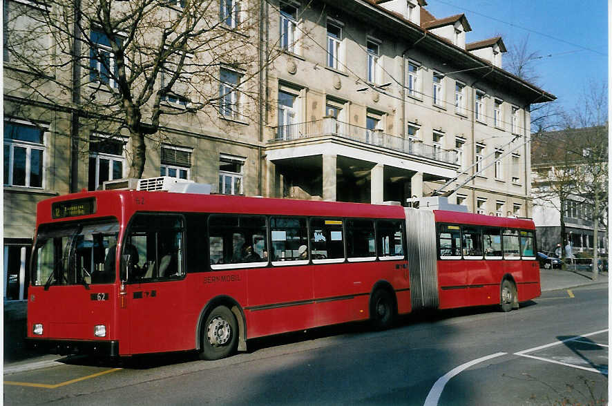 (058'512) - Bernmobil, Bern - Nr. 62 - Volvo/R&J Gelenktrolleybus am 12. Januar 2003 in Bern, Schosshalde