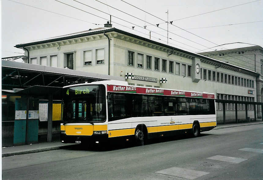 (058'801) - VBSH Schaffhausen - Nr. 6/SH 38'006 - Volvo/Hess am 20. Februar 2003 beim Bahnhof Schaffhausen