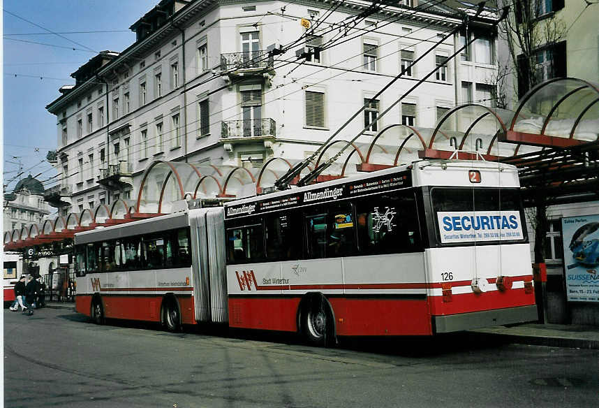 (058'908) - WV Winterthur - Nr. 126 - Saurer/FHS Gelenktrolleybus am 20. Februar 2003 beim Hauptbahnhof Winterthur