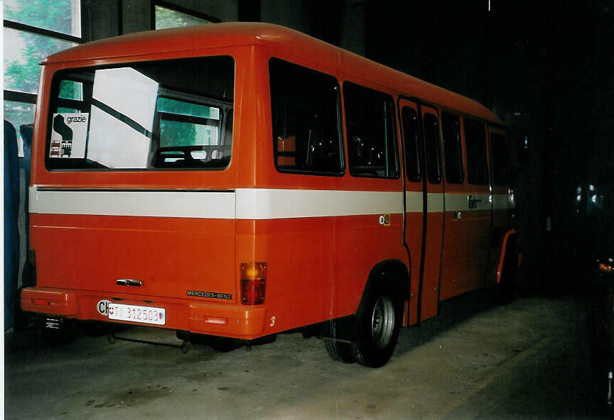 (060'315) - FART Locarno - Nr. 3/TI 312'503 - Mercedes (ex Nr. 52; ex ZVB Zug Nr. 29) am 26. Mai 2003 in Locarno, Deposito