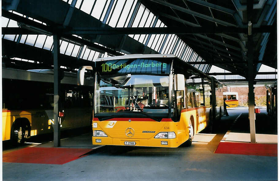 (063'233) - PTT-Regie - P 27'008 - Mercedes am 3. September 2003 in Bern, Postautostation
