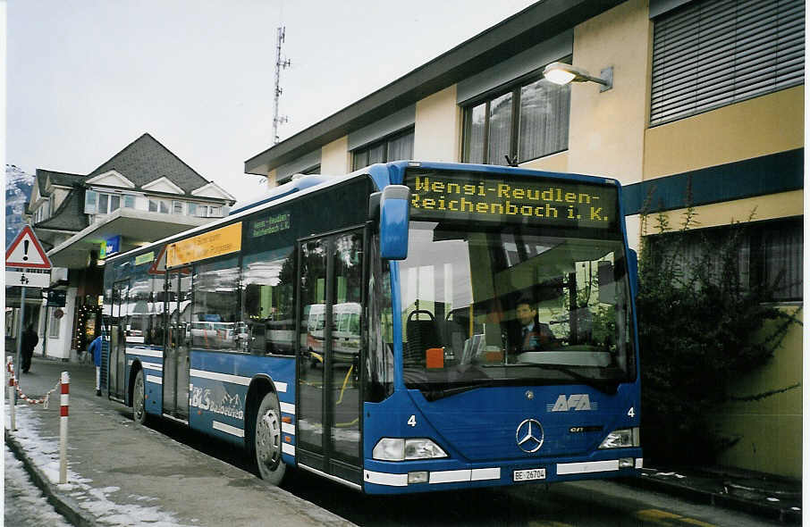 (064'910) - AFA Adelboden - Nr. 4/BE 26'704 - Mercedes am 28. Dezember 2003 beim Bahnhof Frutigen