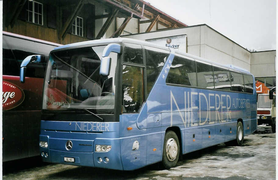 (065'405) - Niederer, Filzbach - GL 60 - Mercedes am 7. Februar 2004 in Adelboden, Mineralquelle