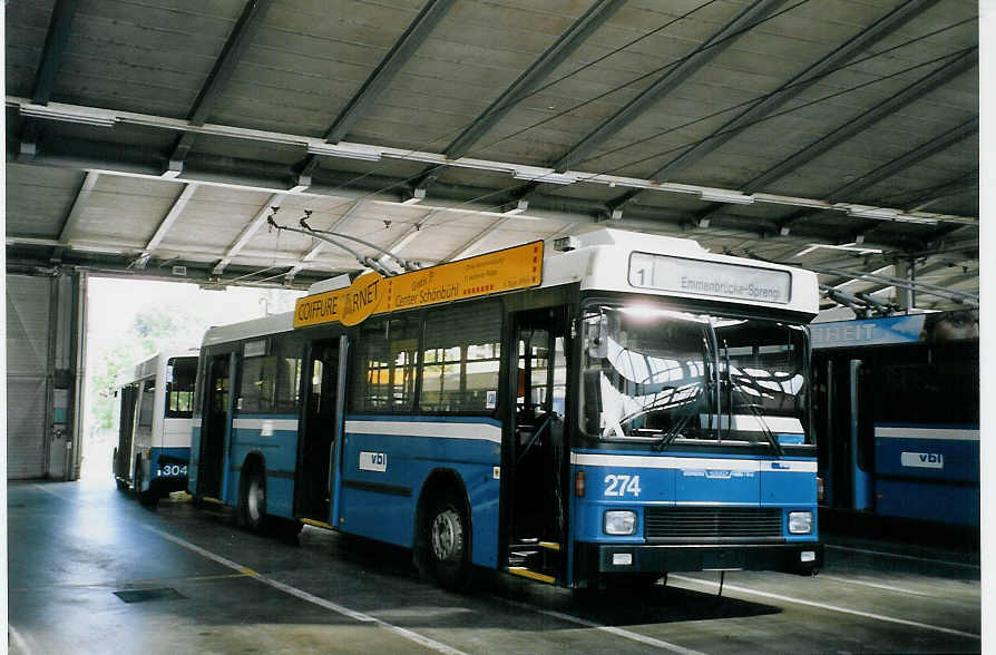 (068'002) - VBL Luzern - Nr. 274 - NAW/R&J-Hess Trolleybus am 23. Mai 2004 in Luzern, Depot