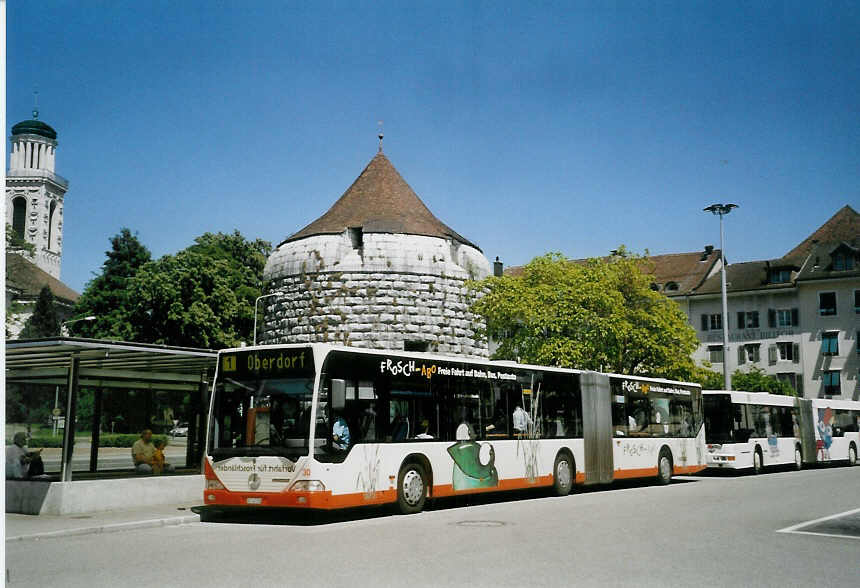 (068'117) - BSU Solothurn - Nr. 30/SO 142'030 - Mercedes am 29. Mai 2004 in Solothurn, Amthausplatz