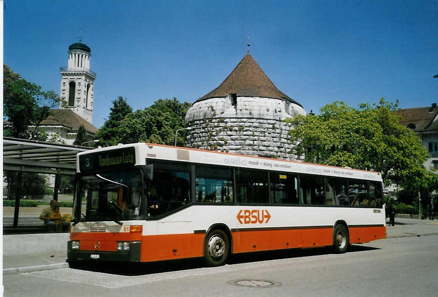 (068'119) - BSU Solothurn - Nr. 61/SO 21'972 - Mercedes am 29. Mai 2004 in Solothurn, Amthausplatz
