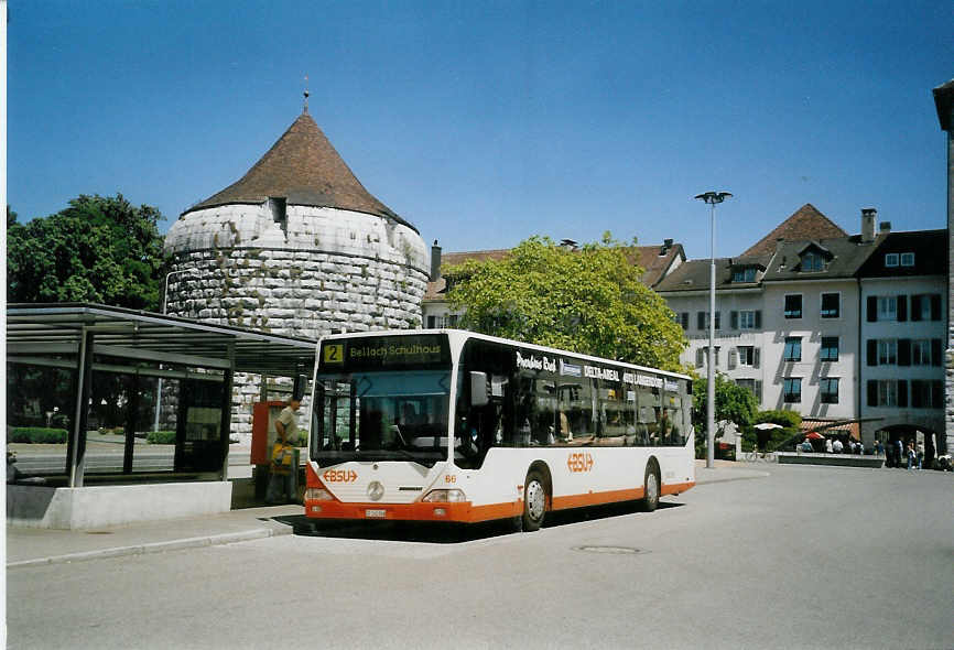 (068'120) - BSU Solothurn - Nr. 66/SO 142'066 - Mercedes am 29. Mai 2004 in Solothurn, Amthausplatz