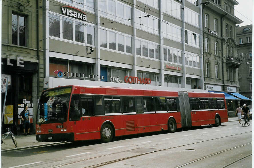 (068'224) - Bernmobil, Bern - Nr. 246/BE 518'246 - Van Hool am 10. Juni 2004 beim Bahnhof Bern