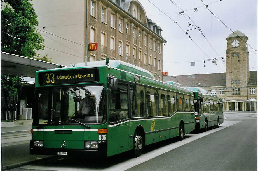 (069'714) - BVB Basel - Nr. 806/BS 2806 - Mercedes am 24. Juli 2004 in Basel, Badischer Bahnhof