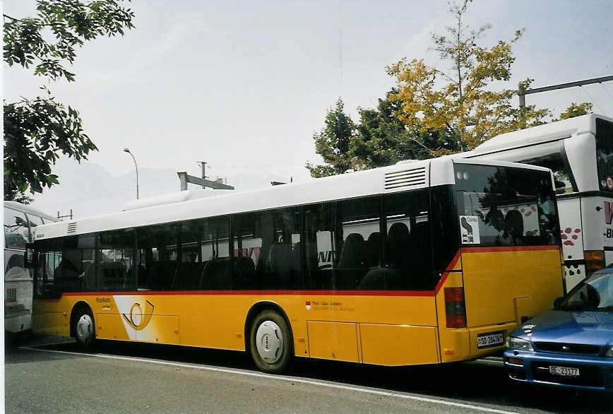 (070'722) - Wyss, Boningen - SO 20'476 - MAN am 10. September 2004 in Thun, Seestrasse