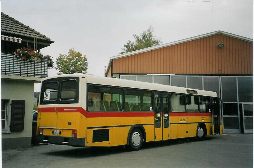 (071'013) - Engeloch, Riggisberg - Nr. 3/BE 447'406 - Mercedes/R&J (ex P 25'304) am 11. September 2004 in Riggisberg, Garage