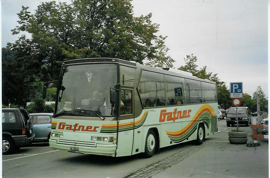 (071'232) - Gafner, Thun - Nr. 30/BE 56'235 - Drgmller am 26. September 2004 in Thun, CarTerminal