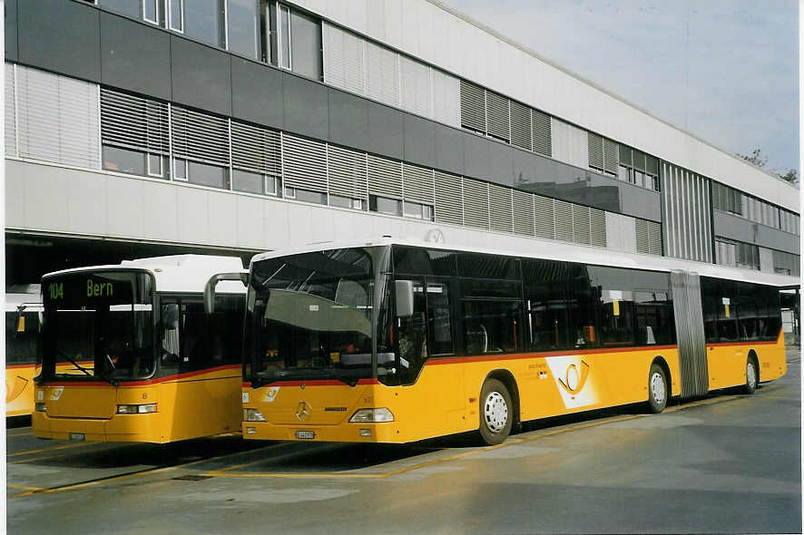 (071'825) - PostAuto Bern-Freiburg-Solothurn - Nr. 637/BE 443'978 - Mercedes (ex P 27'012) am 8. Oktober 2004 in Bern, Postautostation