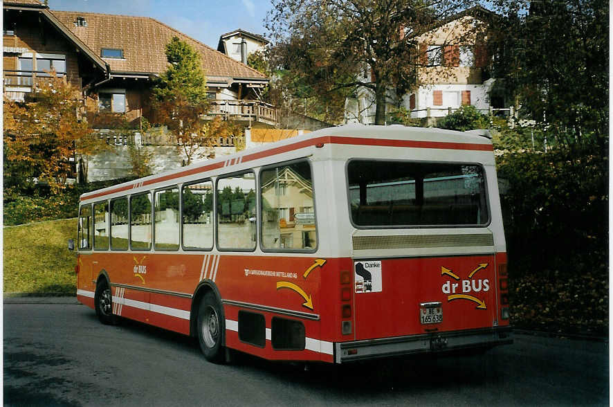 (072'534) - AAGK Koppigen - Nr. 1/BE 165'638 - Saurer/R&J (ex STI Thun Nr. 48) am 8. November 2004 in Brau, Dorf (Einsatz AOE)