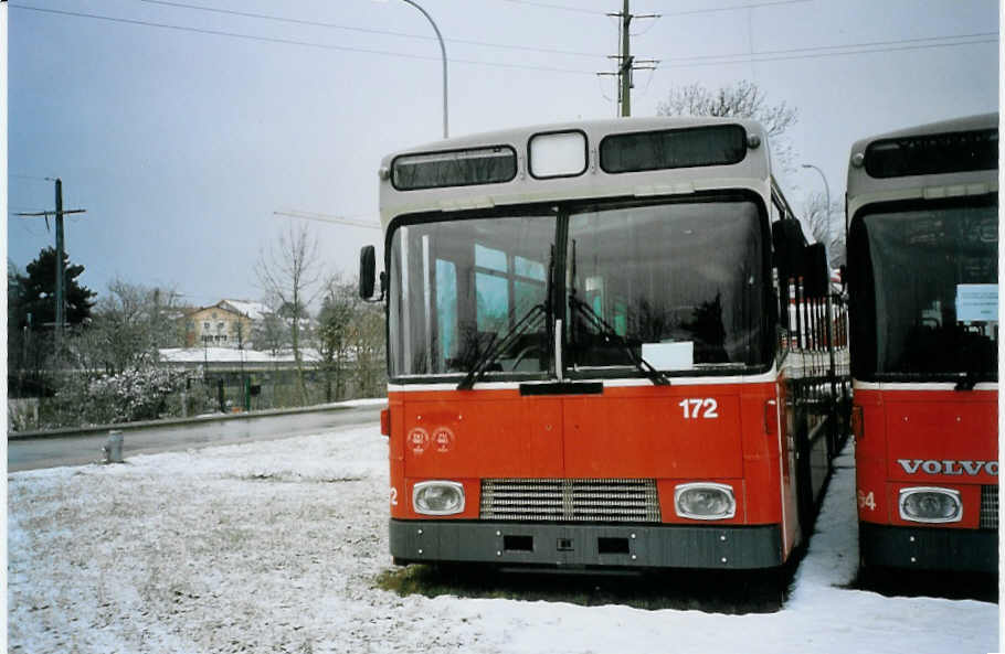 (075'612) - Beck, Genve - Nr. 172 - Volvo/R&J (ex TPG Genve Nr. 172) am 6. Mrz 2005 in Nyon, Lauber