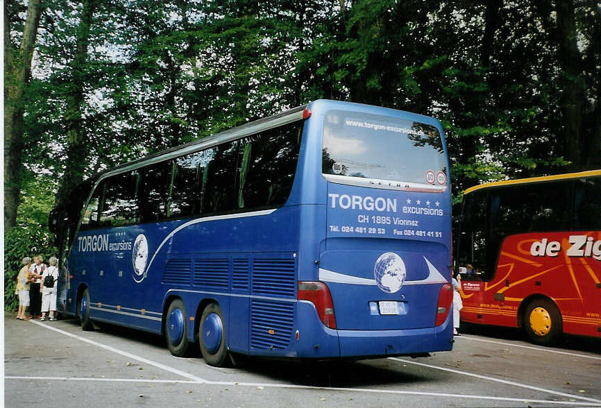 (077'815) - Torgon, Vionnaz - VS 21'938 - Setra am 18. Juni 2005 in Luzern, Inseli-P