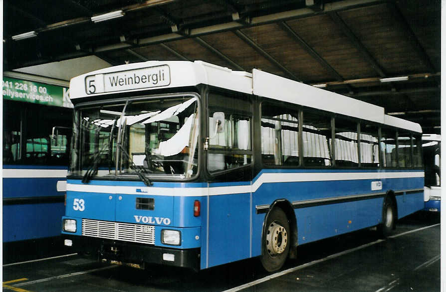 (078'504) - VBL Luzern - Nr. 53/LU 15'053 - Volvo/Hess am 11. Juli 2005 in Luzern, Depot