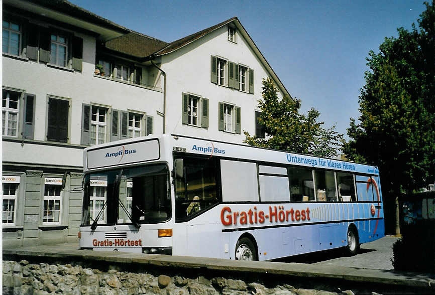(079'513) - AmpliBus, Baar - Nr. 3/TG 137'739 - Mercedes am 18. August 2005 in Thun, Waisenhausplatz