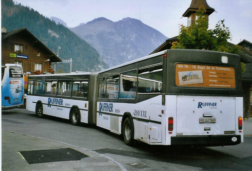 (080'321) - Ruffiner, Turtmann - VS 242'780 - Scania/FHS (ex VBSH Schaffhausen) am 3. September 2005 beim Bahnhof Zweisimmen