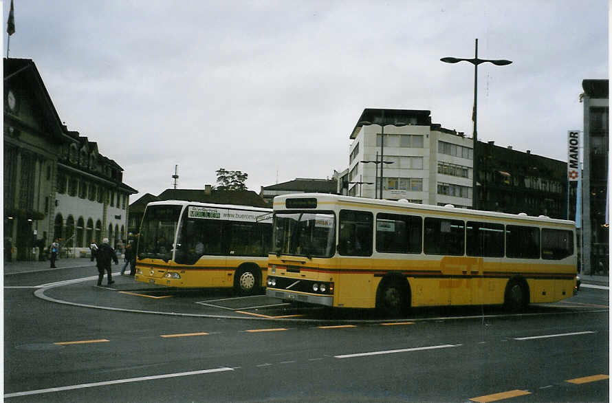 (080'631) - STI Thun - Nr. 6/BE 26'667 - Volvo/FHS (ex TSG Blumenstein Nr. 6) am 3. Oktober 2005 beim Bahnhof Thun