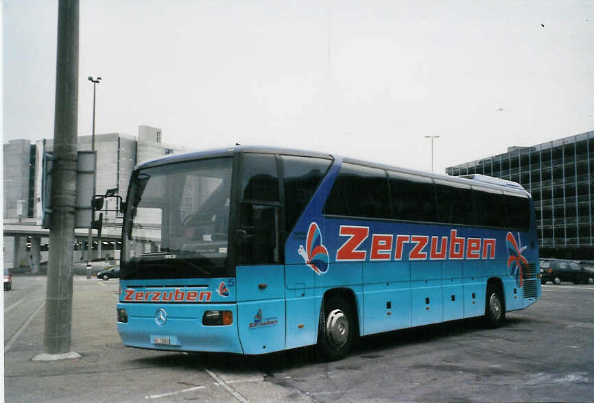 (081'006) - Zerzuben, Visp-Eyholz - Nr. 5/VS 31'000 - Mercedes am 18. Oktober 2005 in Zrich, Flughafen