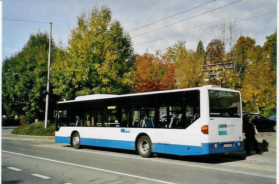 (081'305) - VBL Luzern - Nr. 64/LU 15'062 - Mercedes am 21. Oktober 2005 in Luzern, Brelstrasse