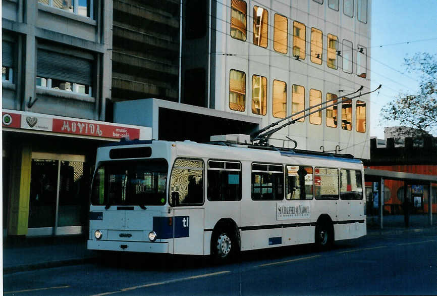 (081'917) - TL Lausanne - Nr. 771 - NAW/Lauber Trolleybus am 18. Dezember 2005 in Lausanne, Chauderon