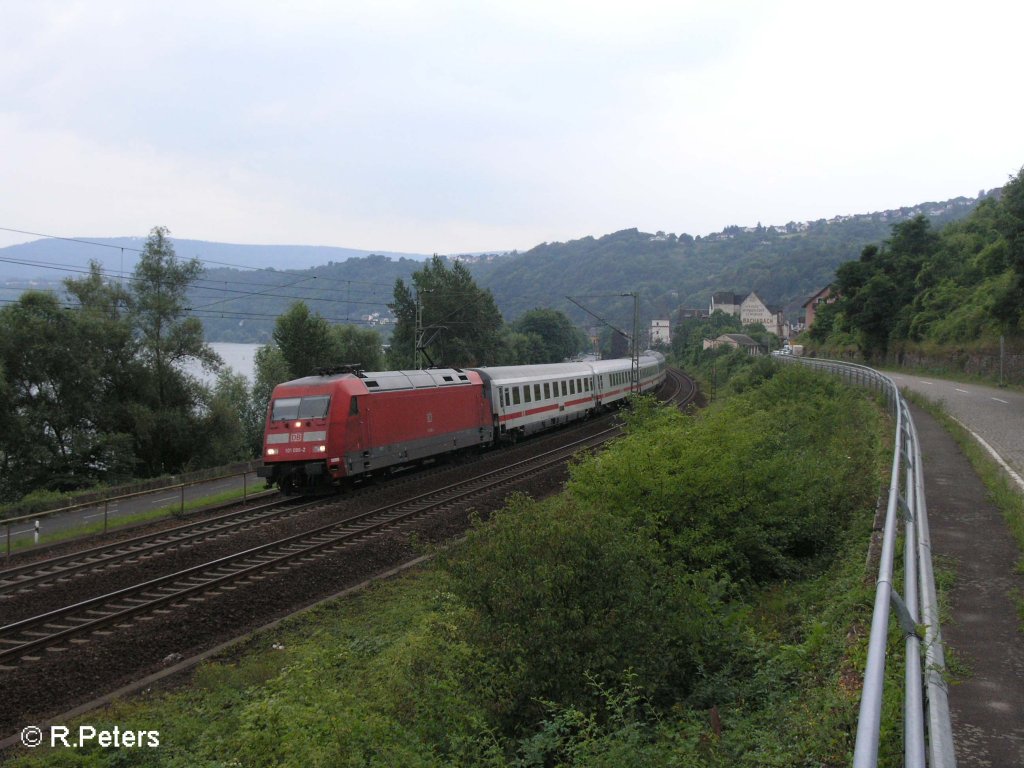 101 098-2 verl�sst Bacharach mit IC 118 Innsbruck – M�nster. 26.07.08
