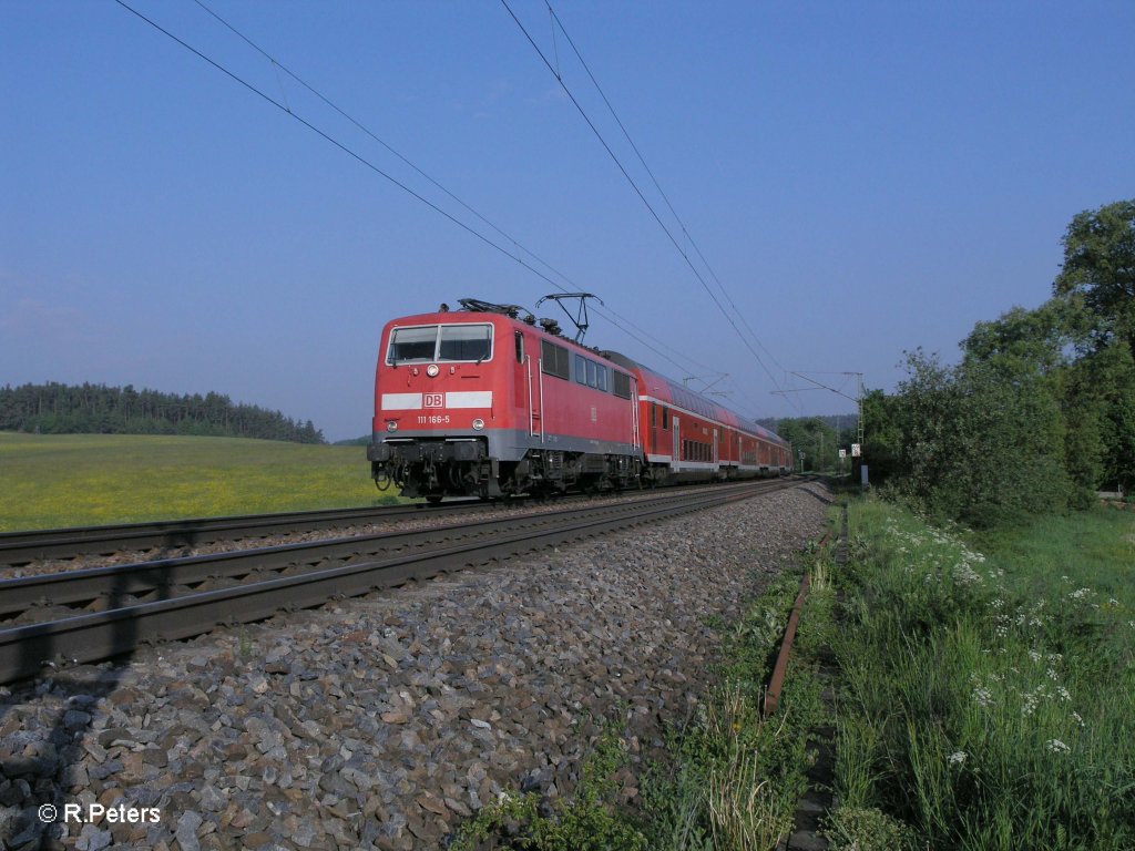 111 166-5 mit RE4255 Treuchtlingen - M�nchen bei P�lling. 13.05.11