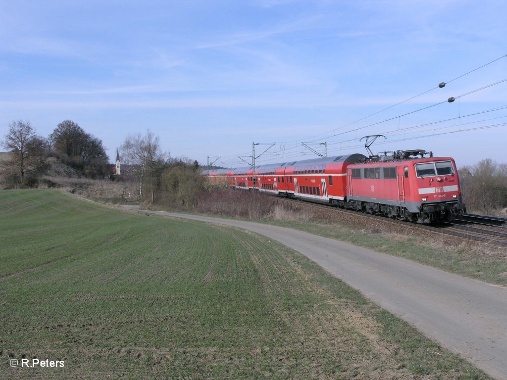 111 174-9 zieht bei Fahlenbach den RE59157 nach M�nchen. 24.03.11