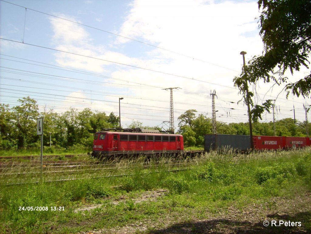 140 216-3 erreicht Frankfurt/oder mit ein Containerzug von der Oderbr�cke. 24.05.08