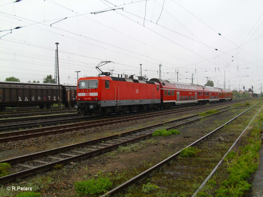 143 111-3 verlie� Eisenh�ttenstadt mit RB11 Cottbus. 19.05.10
