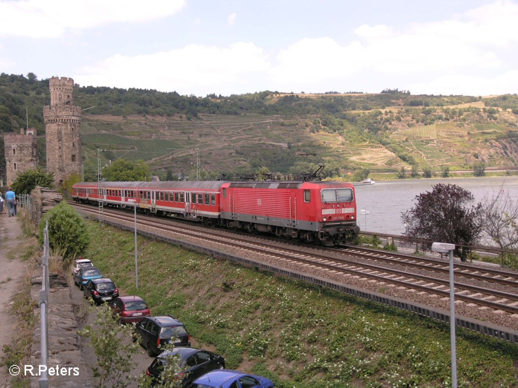 143 129-5 verl�sst oberwesel mit einer RB Koblenz geschoben. 24.07.08