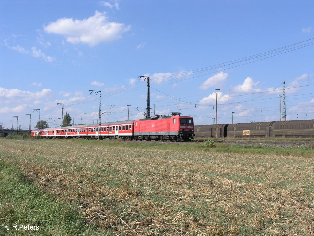 143 265-7 verl�sst Regensburg mit der RB 32175 Plattling. 27.08.09
