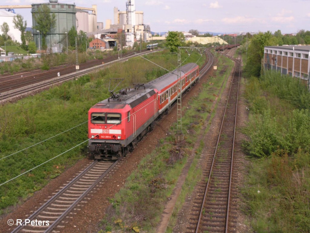 143 281-4 schiebte eine RB eggm�hl durch regensburg. 03.05.08