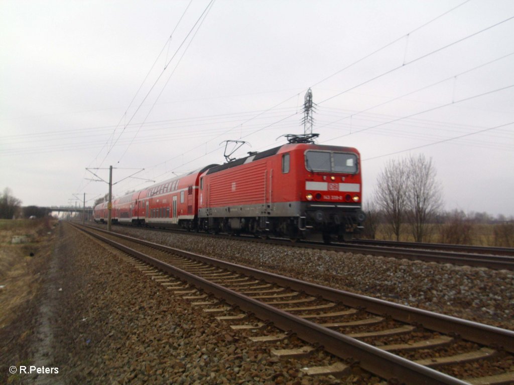 143 339-0 mit RE nach Mei�en bei Borsdorf. 05.03.11