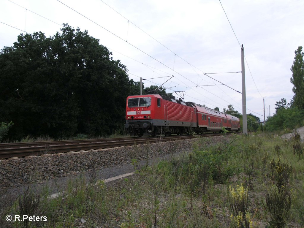 143 877-9 verl�sst Eisenh�ttenstadt mit ein RB11 Cottbus. 18.08.08